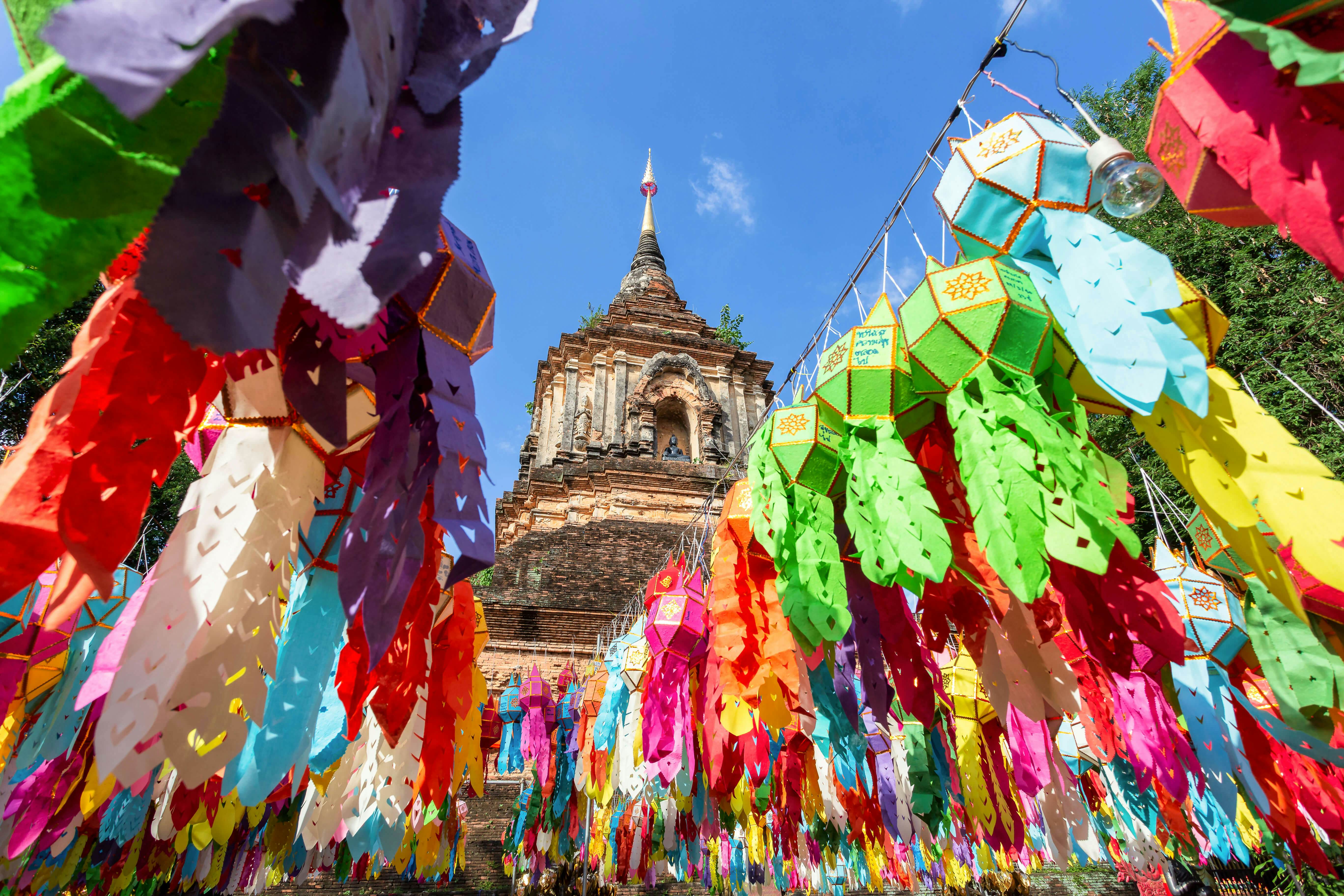 Colorful Lamp Festival and Lantern in Loi Krathong at Wat Lok Moli is a beautiful old temple in Chiang Mai.